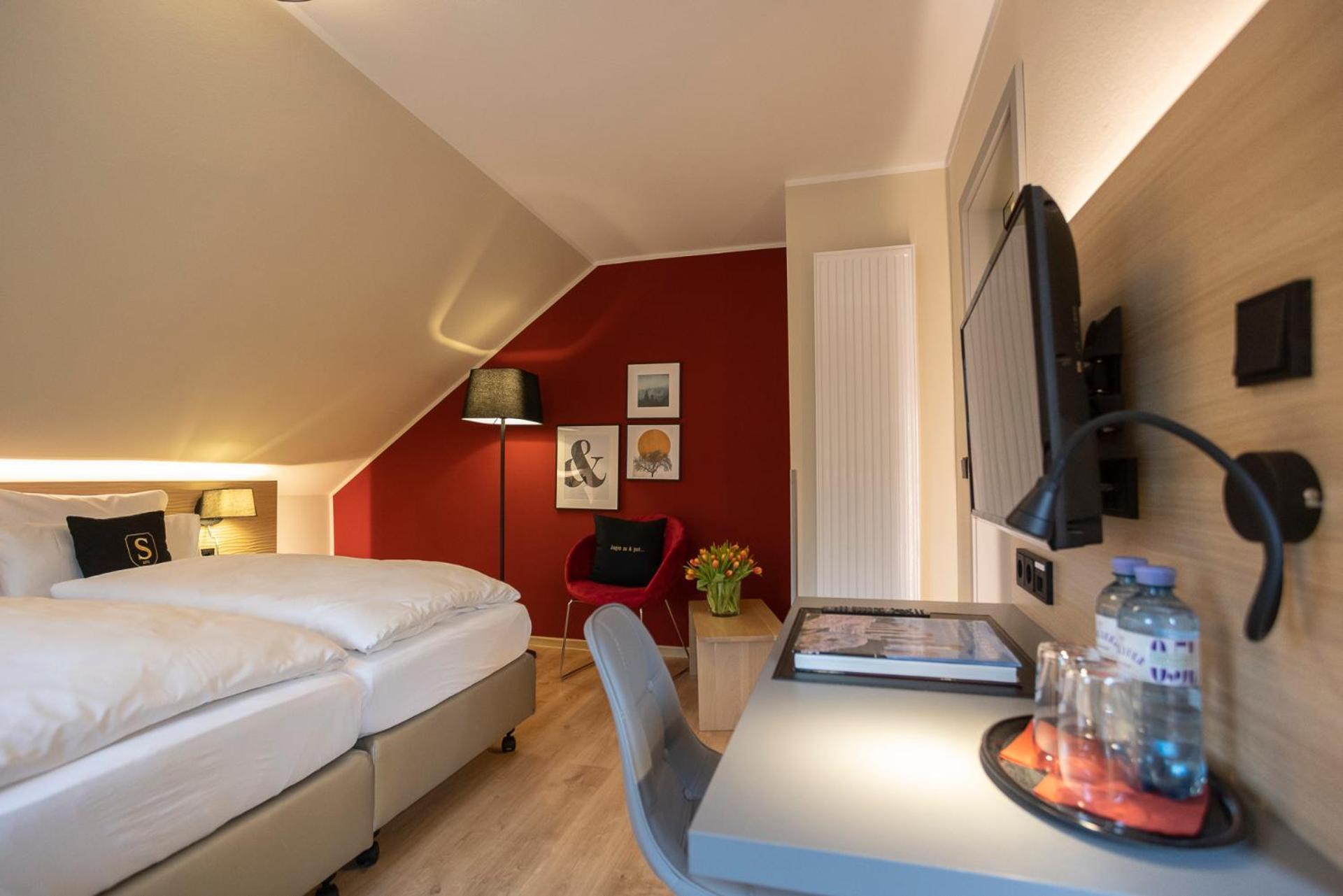 Der Stahlberg Hotel & Restaurant Hilchenbach Εξωτερικό φωτογραφία